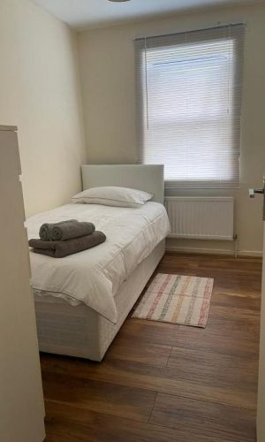 singleRoom singleRoom